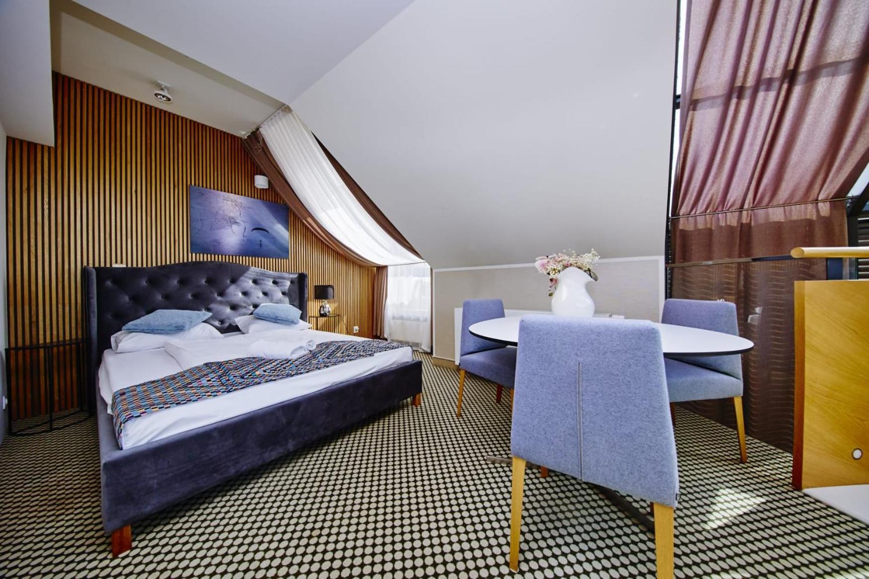 Hotel Great Polonia Velvet ซูวาว์กี ภายนอก รูปภาพ